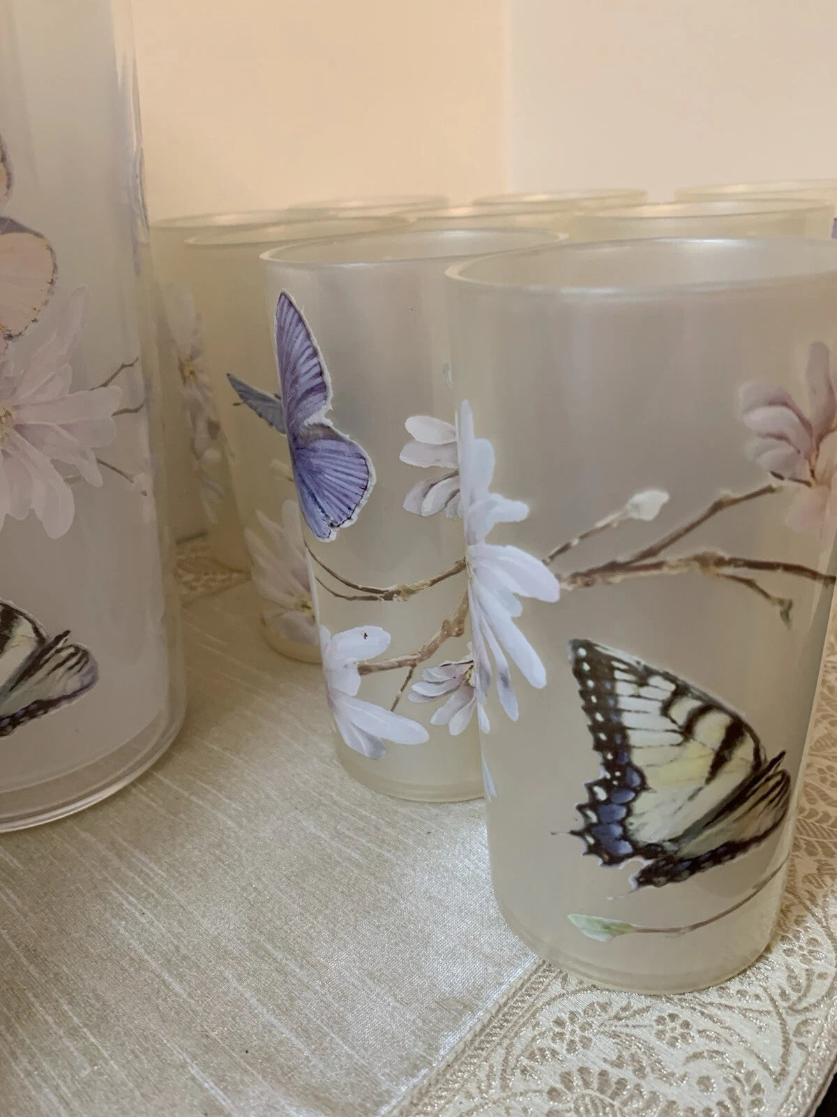 11 Pc-Vntg. Plastic/Acrylic Drinkware Set-Tumblers & Pitcher Butterflies Flowers | eBay