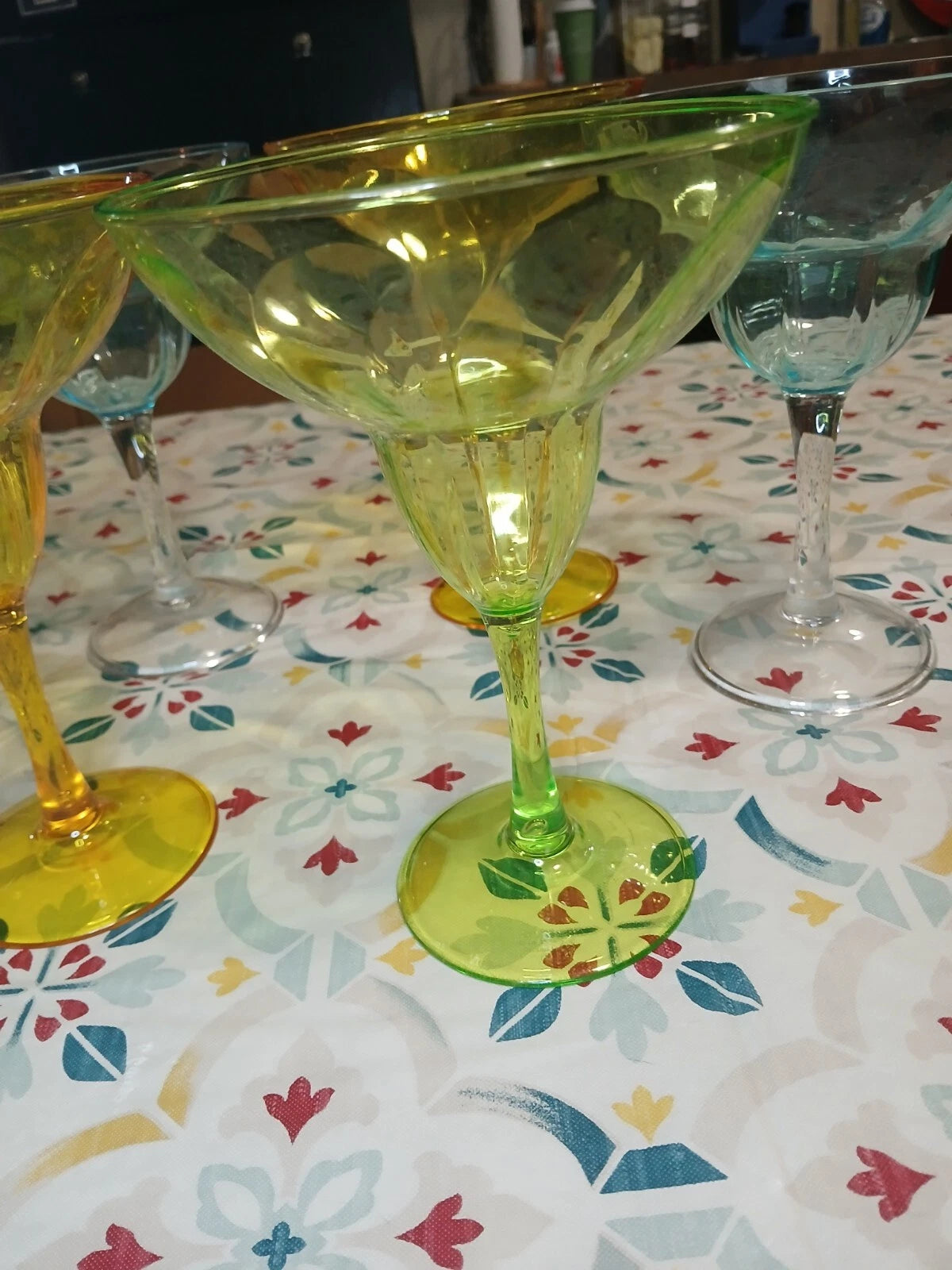 Set of 5 Margarita Plastic Party Glasses (2-Blue 2-Yellow 1-Green) Stemware NEW | eBay