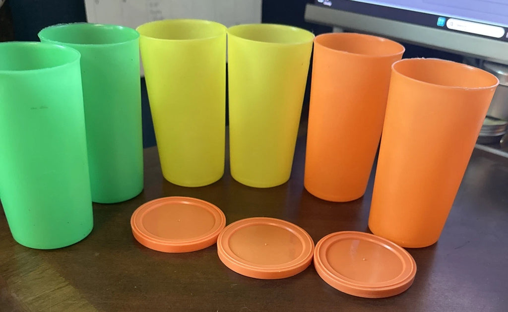 VTG Set of 6 Plastic Classes Green Orange and Yellow with 3 orange Lids | eBay