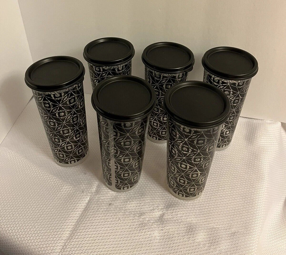 TUPPERWARE DRINK TUMBLER...SET of 6...BLACK AND WHITE....NEW | eBay