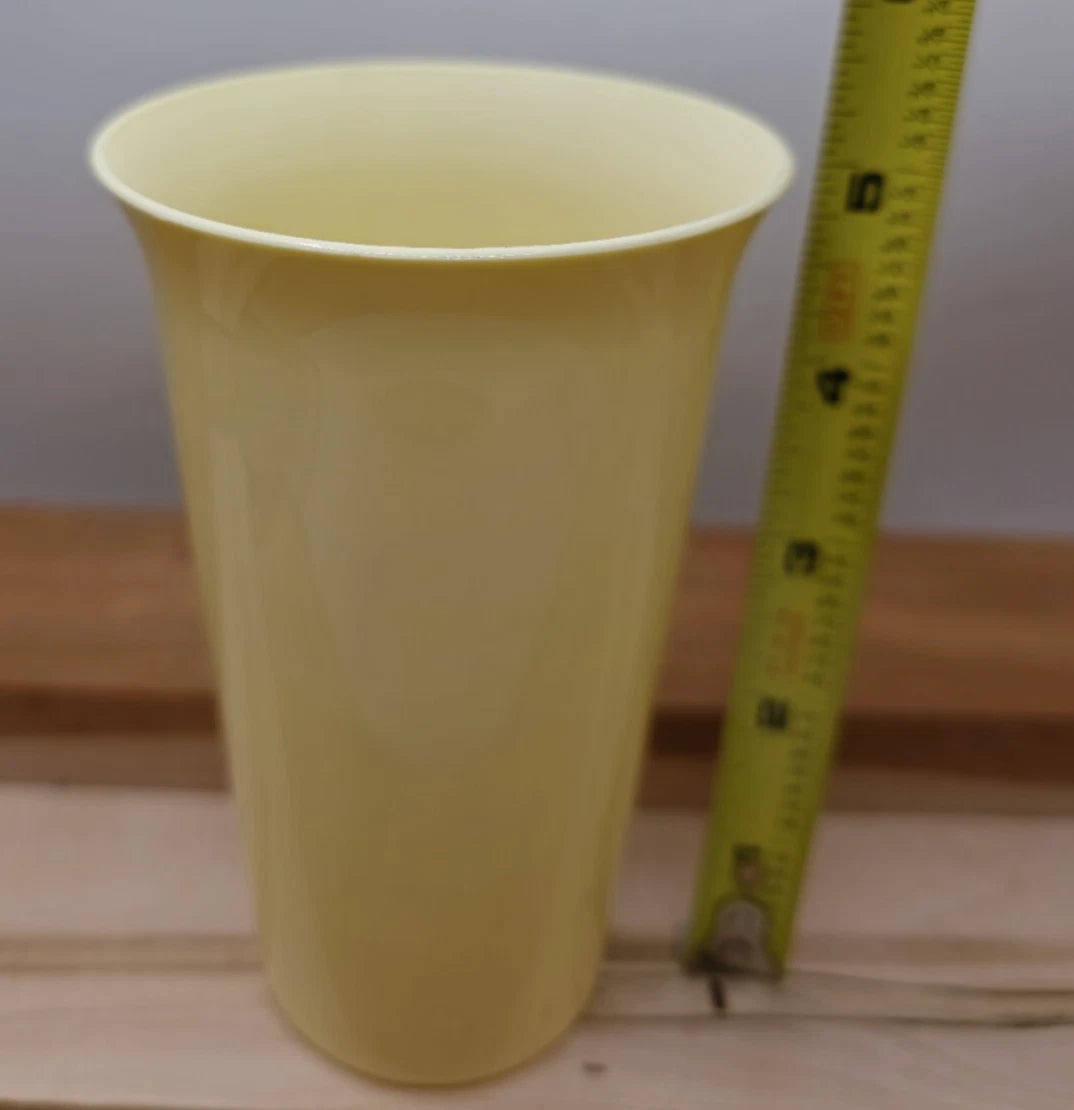 Yellow Tumblers 12 oz Plastic Drinking Cups Vintage | eBay