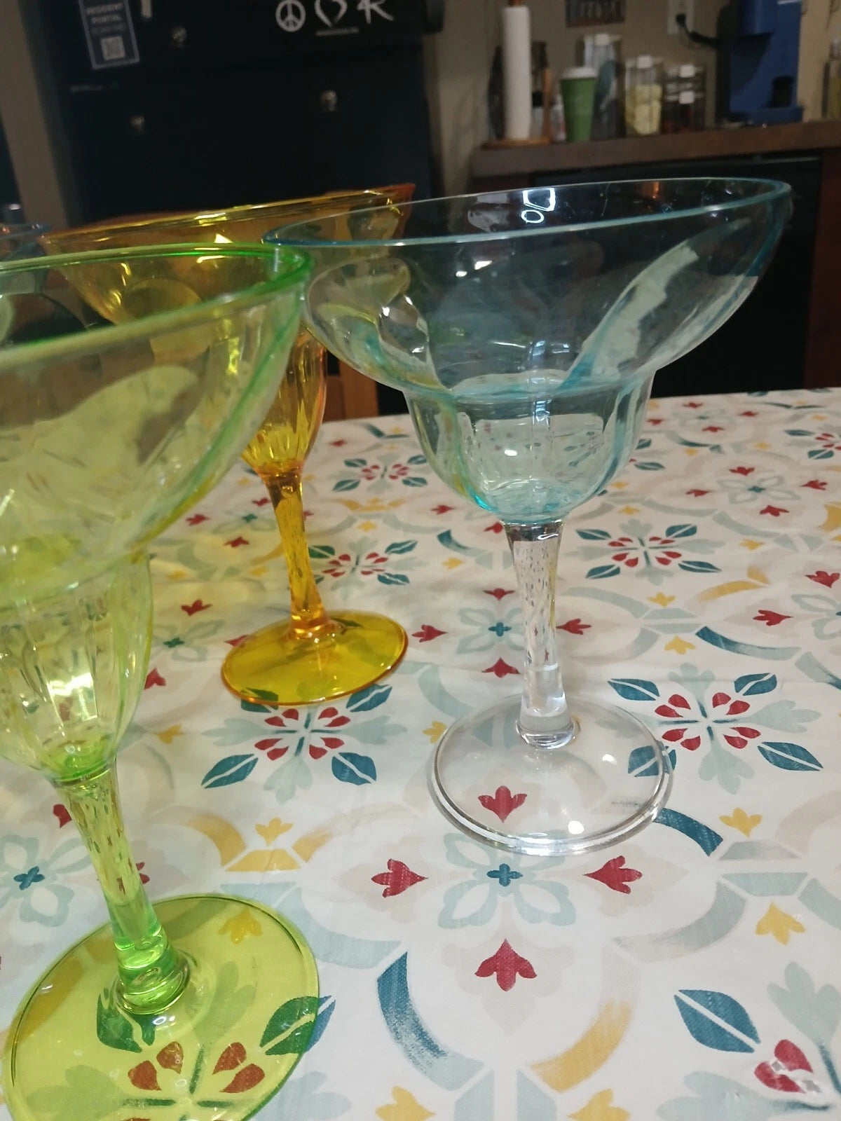 Set of 5 Margarita Plastic Party Glasses (2-Blue 2-Yellow 1-Green) Stemware NEW | eBay