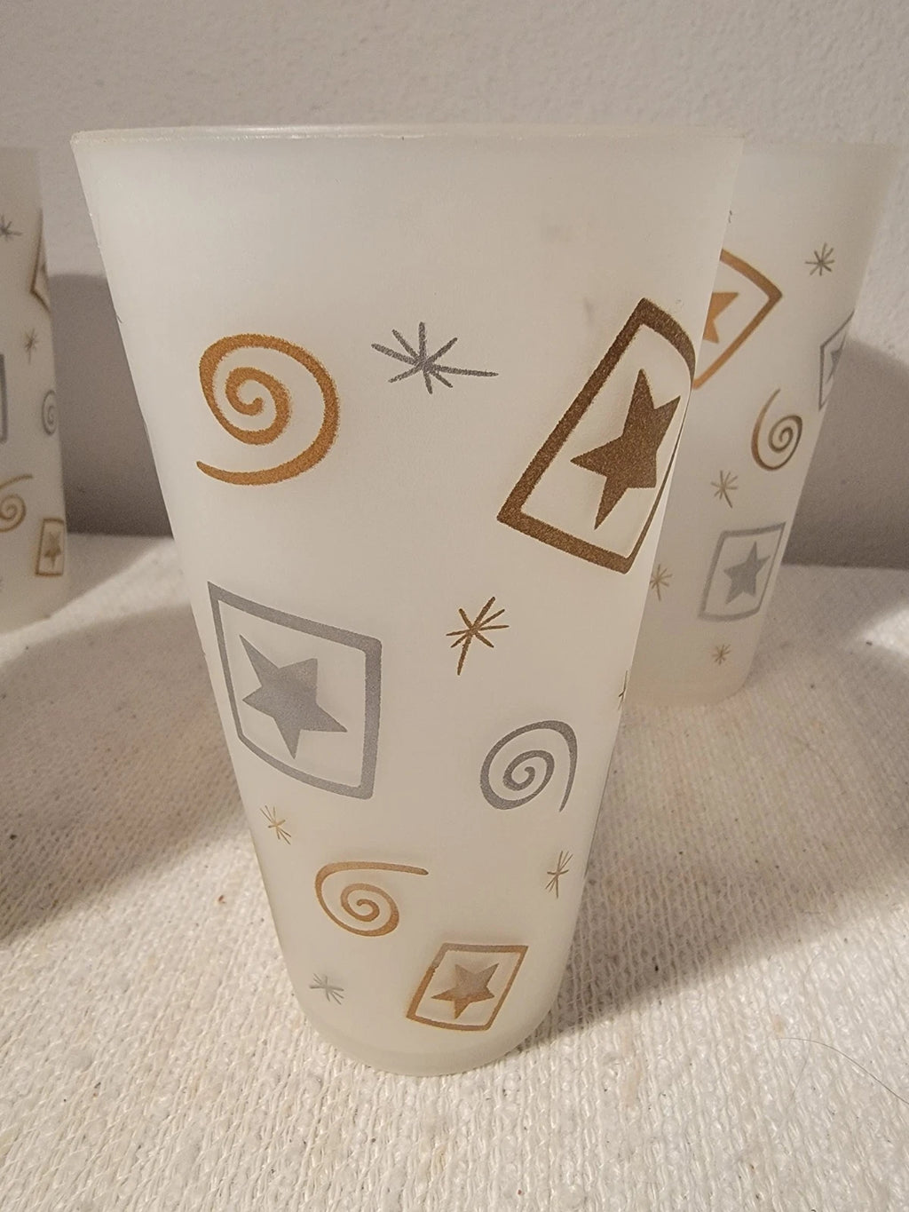 Vintage MCM Frosted Look 16 Oz Plastic Tumblers - Set Of 6 Stars Swirls Barware | eBay